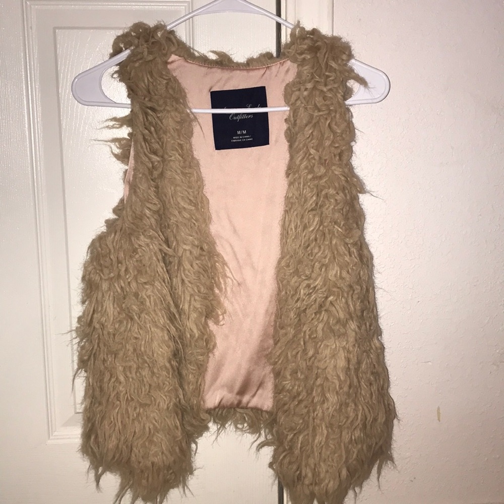 American Eagle vest